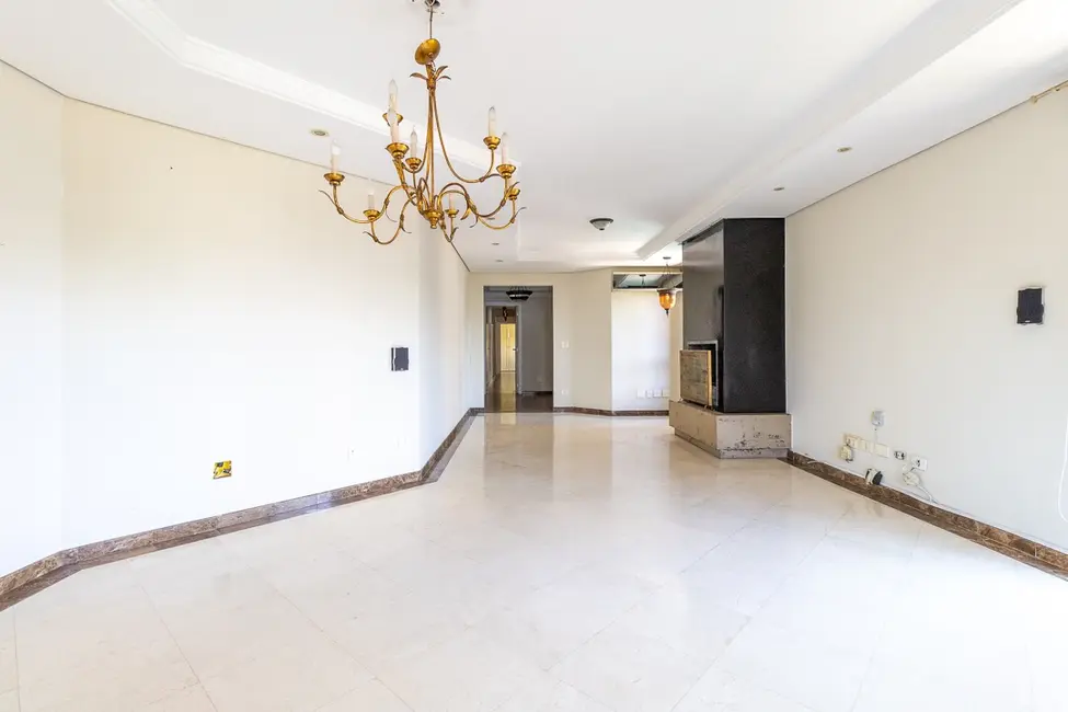 Apartamento com 4 quartos à venda, 171m2 em Pacaembu, São Paulo - SP - imagem 2 Foto 2 de Apartamento com 4 quartos à venda, 171m2 em Pacaembu, São Paulo - SP