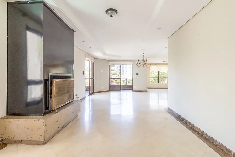 Apartamento com 4 quartos à venda, 171m2 em Pacaembu, São Paulo - SP - imagem 3 Foto 3 de Apartamento com 4 quartos à venda, 171m2 em Pacaembu, São Paulo - SP