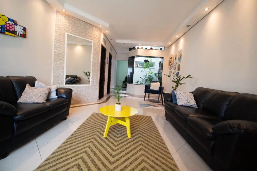 Casa com 3 quartos à venda, 282m2 em Vila Matilde, São Paulo - SP - imagem 2 Foto 2 de Casa com 3 quartos à venda, 282m2 em Vila Matilde, São Paulo - SP