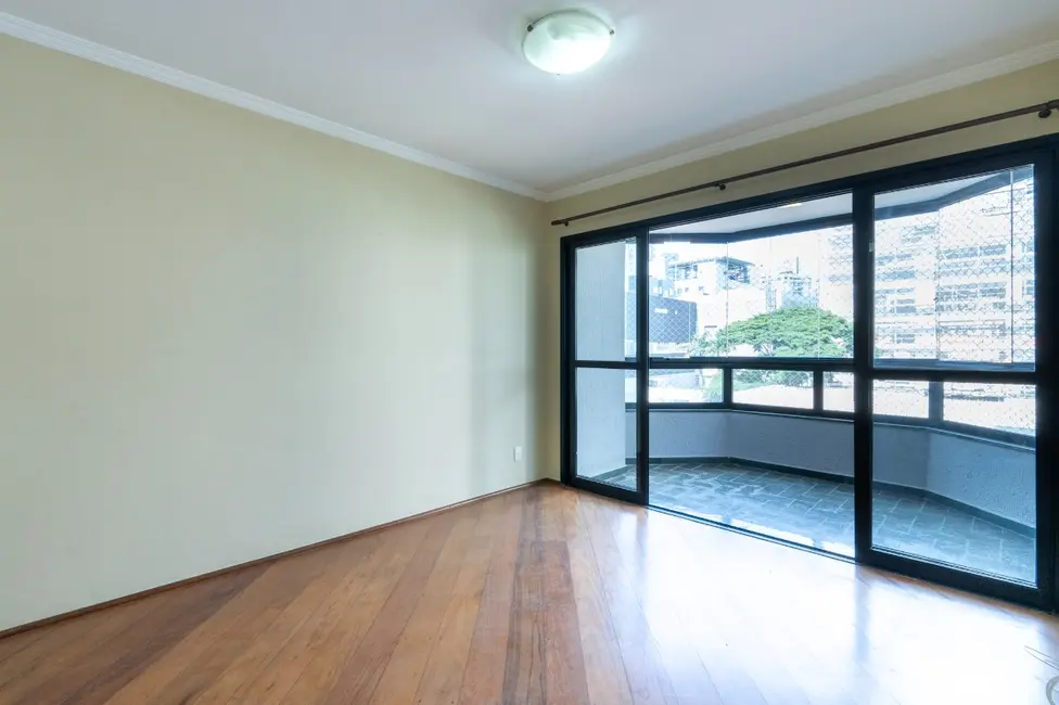 Apartamento com 3 quartos à venda, 105m2 em Vila Nova Conceição, São Paulo - SP - imagem 9 Foto 9 de Apartamento com 3 quartos à venda, 105m2 em Vila Nova Conceição, São Paulo - SP
