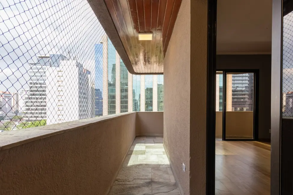 Apartamento com 3 quartos à venda, 209m2 em Itaim Bibi, São Paulo - SP - imagem 5 Foto 5 de Apartamento com 3 quartos à venda, 209m2 em Itaim Bibi, São Paulo - SP