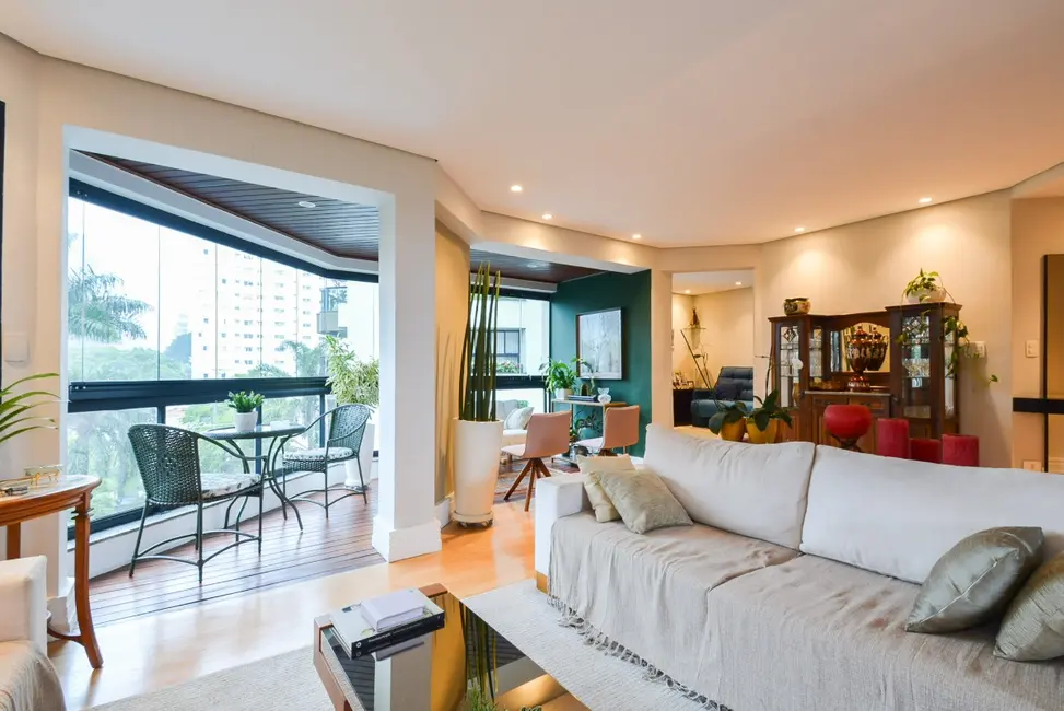 Apartamento com 3 quartos à venda, 179m2 em Planalto Paulista, São Paulo - SP - imagem 6 Foto 6 de Apartamento com 3 quartos à venda, 179m2 em Planalto Paulista, São Paulo - SP