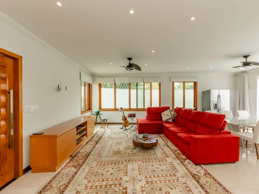 Sobrado com 3 quartos à venda, 247m2 em Jardim Sertãozinho, São Paulo - SP - imagem 1 Foto 1 de Sobrado com 3 quartos à venda, 247m2 em Jardim Sertãozinho, São Paulo - SP