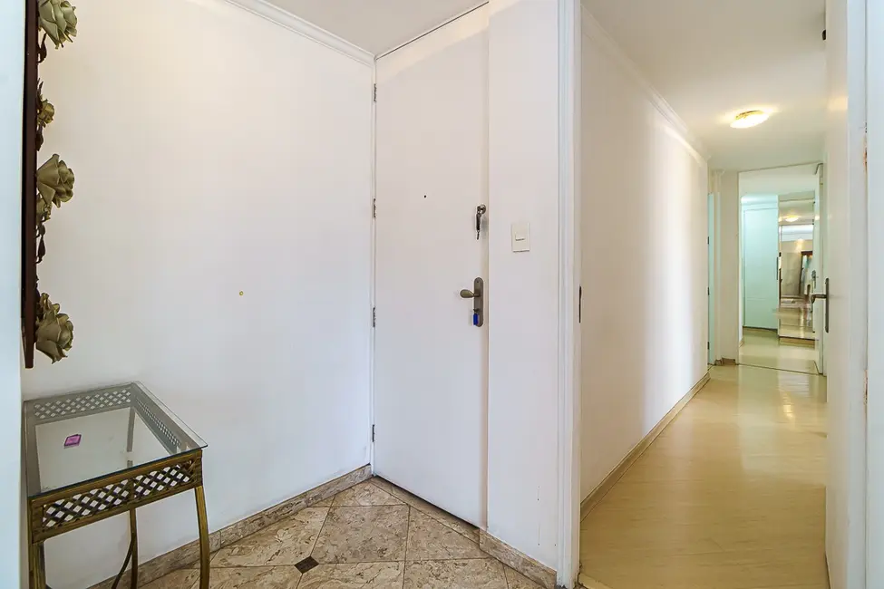 Foto 3 de Apartamento com 3 quartos à venda, 130m2 em Liberdade, São Paulo - SP
