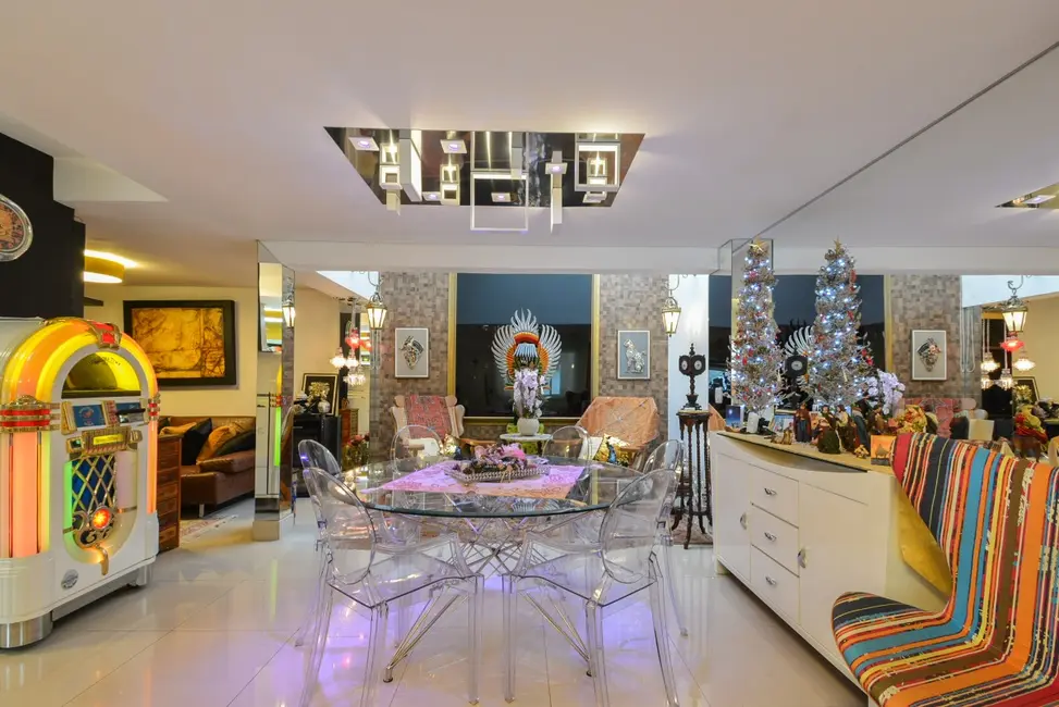 Sobrado com 3 quartos à venda, 98m2 em Jardim Aeroporto, São Paulo - SP - imagem 1 Foto 1 de Sobrado com 3 quartos à venda, 98m2 em Jardim Aeroporto, São Paulo - SP