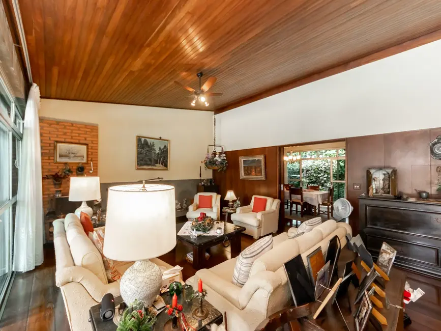 Foto 2 de Casa com 4 quartos à venda, 490m2 em Cidade Jardim, São Paulo - SP