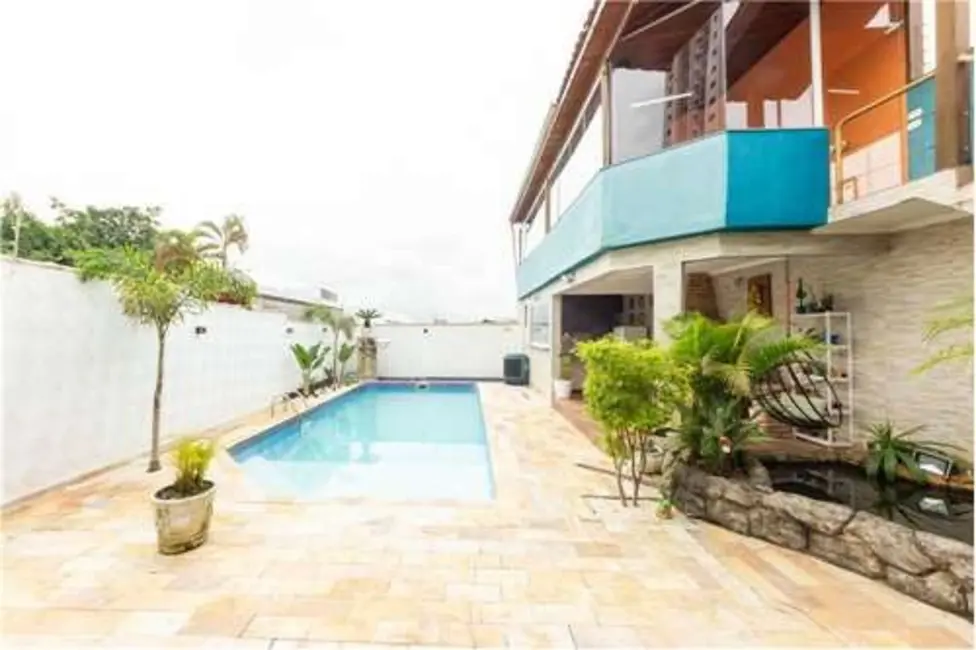 Foto 1 de Casa com 3 quartos à venda, 419m2 em Vila Paranaguá, São Paulo - SP