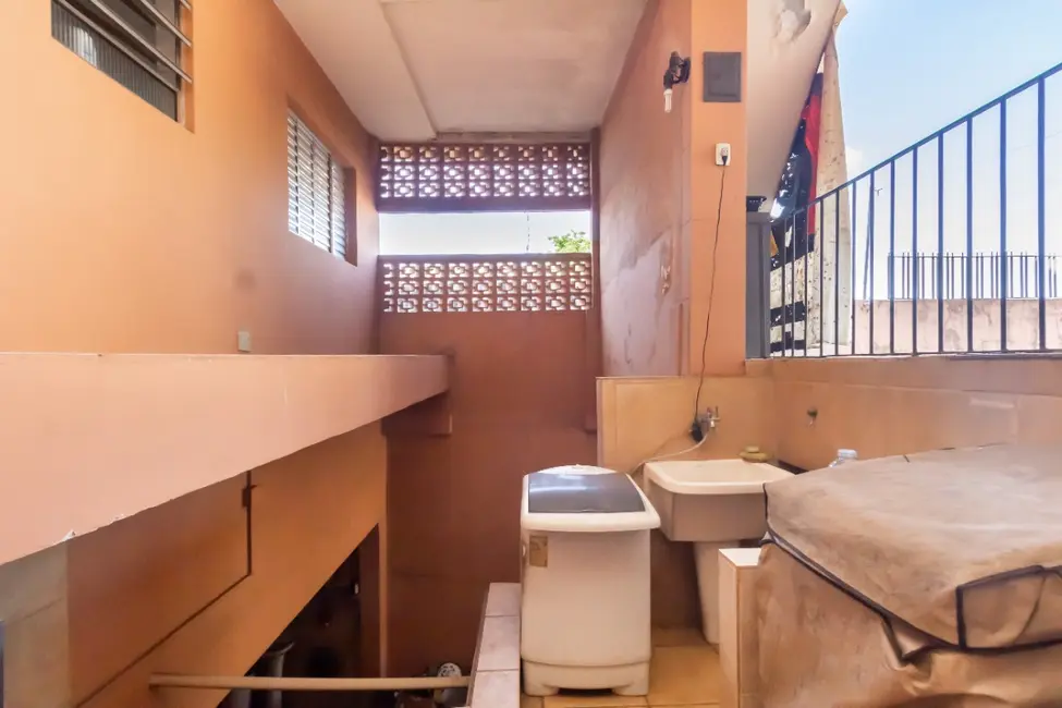 Sobrado com 2 quartos à venda, 210m2 em Vila Inglesa, São Paulo - SP - imagem 8 Foto 8 de Sobrado com 2 quartos à venda, 210m2 em Vila Inglesa, São Paulo - SP