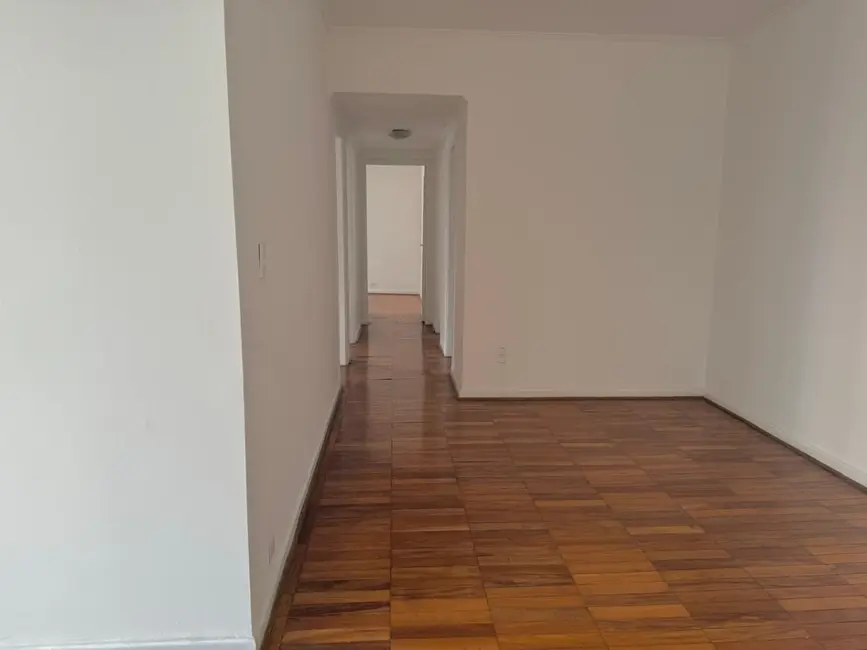 Apartamento com 3 quartos à venda, 104m2 em Vila Nova Conceição, São Paulo - SP - imagem 3 Foto 3 de Apartamento com 3 quartos à venda, 104m2 em Vila Nova Conceição, São Paulo - SP