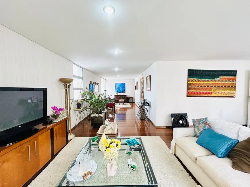 Foto 4 de Apartamento com 3 quartos à venda, 178m2 em Jardim Paulista, São Paulo - SP