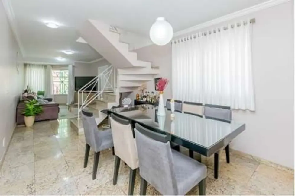 Casa com 6 quartos à venda, 226m2 em Vila Bertioga, São Paulo - SP - imagem 1 Foto 1 de Casa com 6 quartos à venda, 226m2 em Vila Bertioga, São Paulo - SP