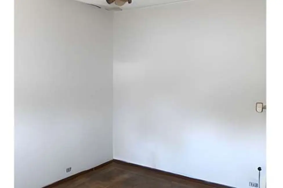 Foto 6 de Casa com 2 quartos à venda, 141m2 em Vila Bertioga, São Paulo - SP