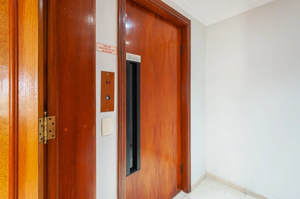 Foto 3 de Apartamento com 3 quartos à venda, 209m2 em Santana, São Paulo - SP