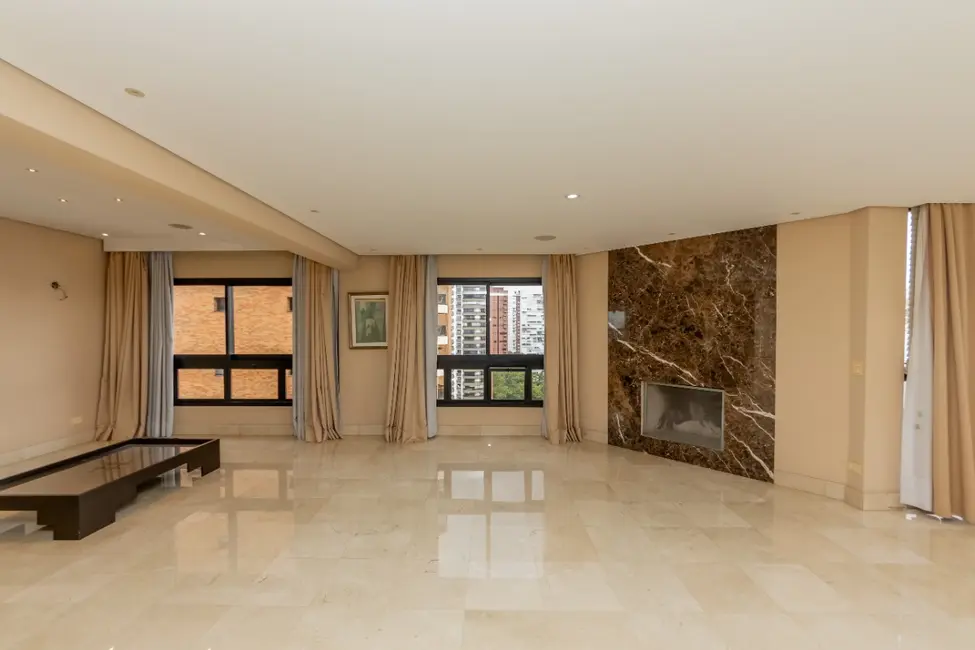 Apartamento com 4 quartos à venda, 247m2 em Vila Suzana, São Paulo - SP - imagem 2 Foto 2 de Apartamento com 4 quartos à venda, 247m2 em Vila Suzana, São Paulo - SP