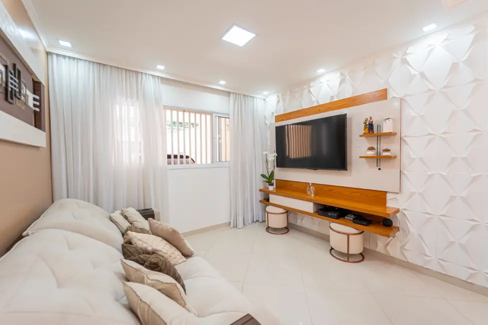 Foto 5 de Casa com 3 quartos à venda, 150m2 em Vila São Pedro, São Paulo - SP