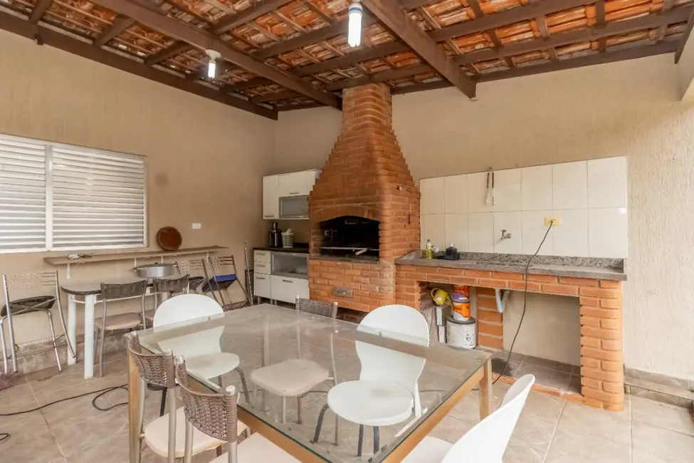 Casa de Vila com 4 quartos à venda, 233m2 em Vila Diva (Zona Leste), São Paulo - SP - imagem 1 Foto 1 de Casa de Vila com 4 quartos à venda, 233m2 em Vila Diva (Zona Leste), São Paulo - SP