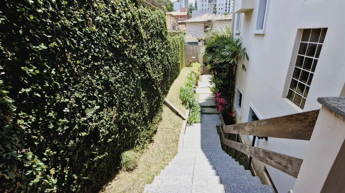 Foto 4 de Casa com 5 quartos à venda, 405m2 em Vila Morumbi, São Paulo - SP
