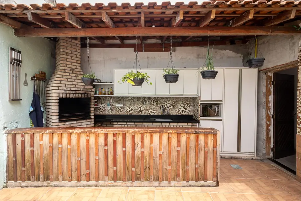 Foto 8 de Casa com 4 quartos à venda, 238m2 em Moinho Velho, São Paulo - SP