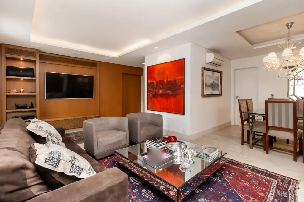 Foto 3 de Apartamento com 4 quartos à venda, 170m2 em Vila Uberabinha, São Paulo - SP