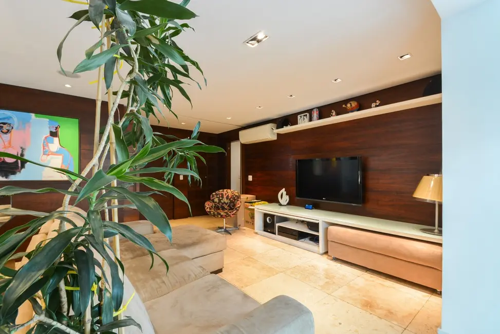 Apartamento com 4 quartos à venda, 172m2 em Moema, São Paulo - SP - imagem 5 Foto 5 de Apartamento com 4 quartos à venda, 172m2 em Moema, São Paulo - SP