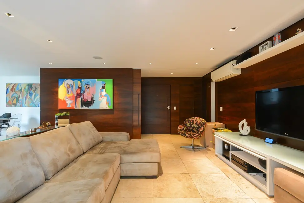 Apartamento com 4 quartos à venda, 172m2 em Moema, São Paulo - SP - imagem 4 Foto 4 de Apartamento com 4 quartos à venda, 172m2 em Moema, São Paulo - SP