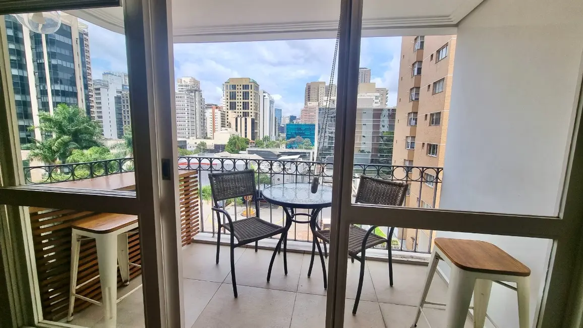 Foto 3 de Apartamento com 2 quartos à venda, 81m2 em Itaim Bibi, São Paulo - SP