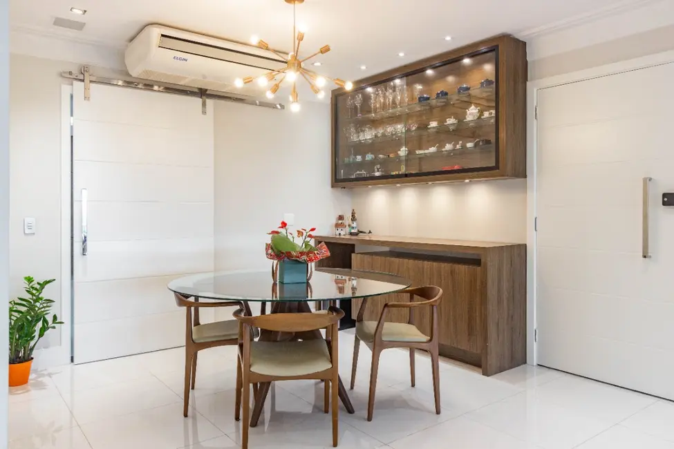 Apartamento com 3 quartos à venda, 262m2 em Vila Congonhas, São Paulo - SP - imagem 4 Foto 4 de Apartamento com 3 quartos à venda, 262m2 em Vila Congonhas, São Paulo - SP
