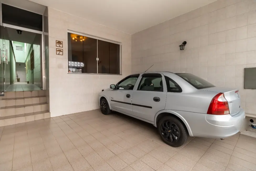 Foto 2 de Sobrado com 3 quartos à venda, 306m2 em Vila Portuguesa, São Paulo - SP
