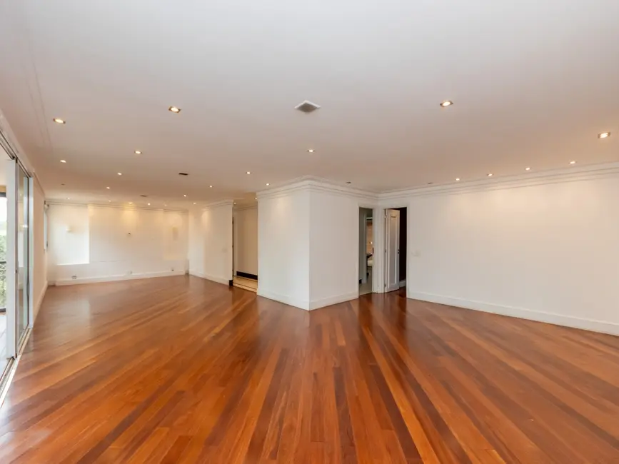 Foto 3 de Apartamento com 3 quartos à venda, 218m2 em São Paulo - SP