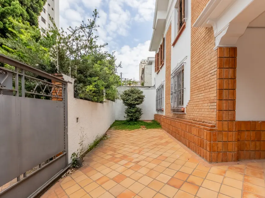 Foto 3 de Sobrado com 3 quartos à venda, 220m2 em Água Branca, São Paulo - SP