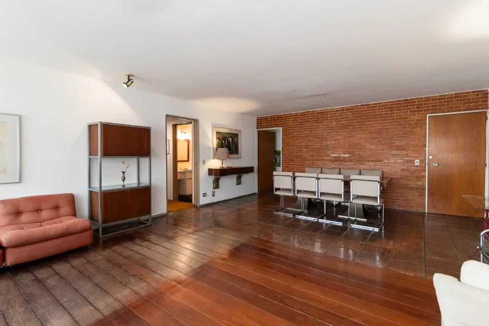 Apartamento com 3 quartos à venda, 137m2 em Itaim Bibi, São Paulo - SP - imagem 3 Foto 3 de Apartamento com 3 quartos à venda, 137m2 em Itaim Bibi, São Paulo - SP