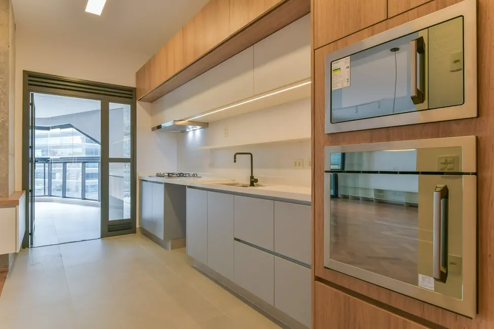 Apartamento com 3 quartos à venda, 196m2 em Chácara Santo Antônio (Zona Sul), São Paulo - SP - imagem 6 Foto 6 de Apartamento com 3 quartos à venda, 196m2 em Chácara Santo Antônio (Zona Sul), São Paulo - SP