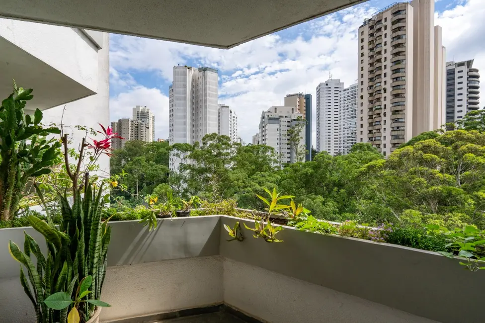 Foto 8 de Apartamento com 4 quartos à venda, 200m2 em Vila Andrade, São Paulo - SP