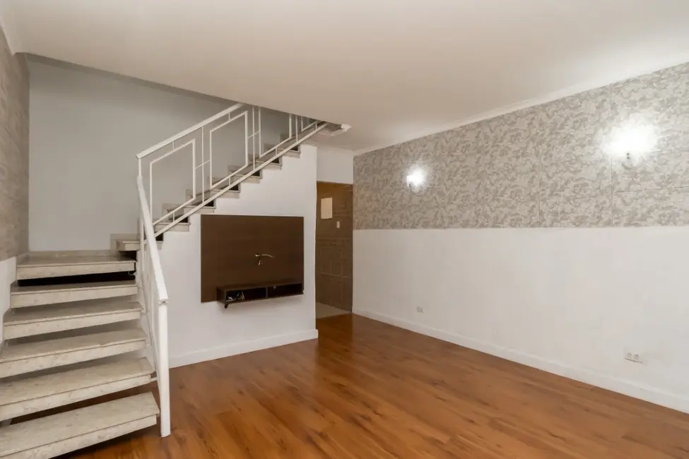 Foto 2 de Sobrado com 2 quartos à venda, 149m2 em Vila Canero, São Paulo - SP