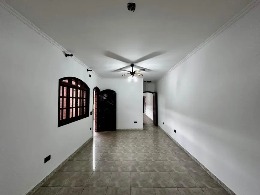 Foto 4 de Sobrado com 3 quartos à venda, 192m2 em Jardim dos Lagos, São Paulo - SP