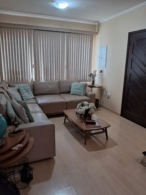 Foto 2 de Sobrado com 3 quartos à venda, 178m2 em Vila Gustavo, São Paulo - SP