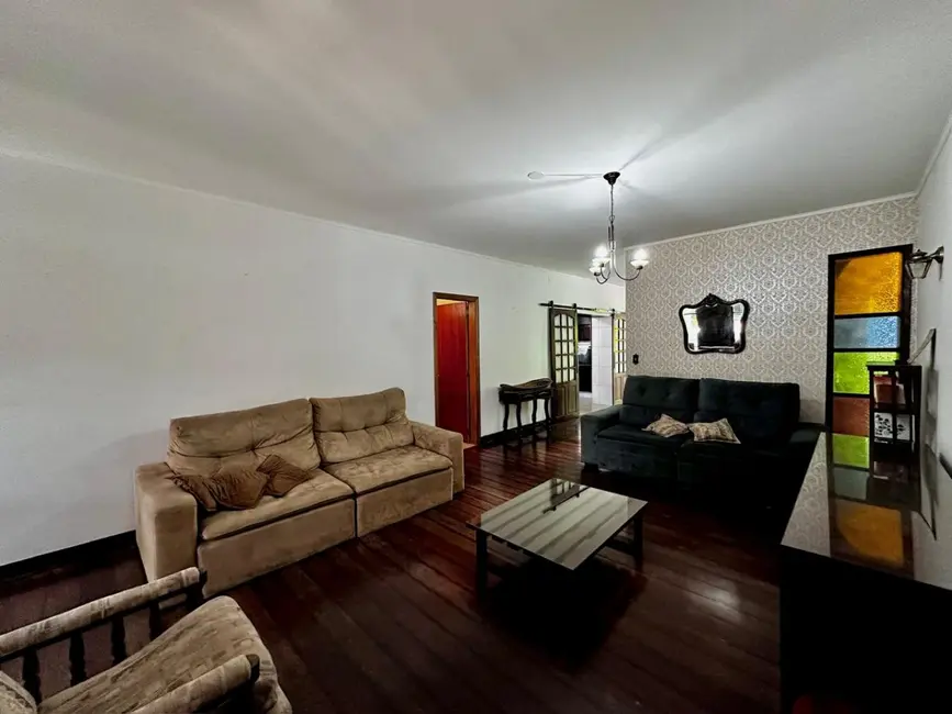 Foto 2 de Casa com 4 quartos à venda, 380m2 em Interlagos, São Paulo - SP