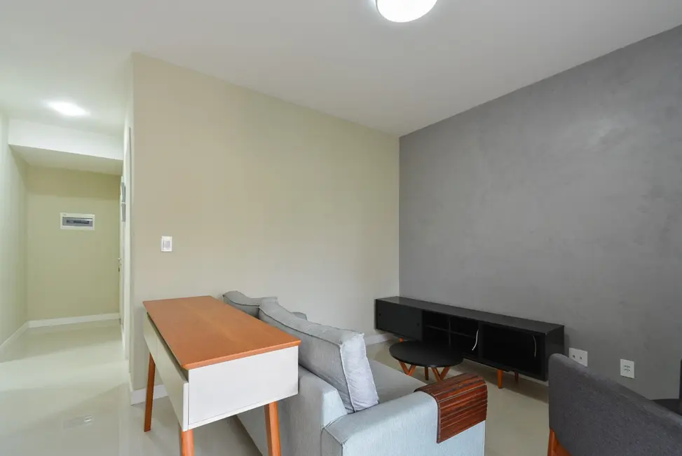 Apartamento com 2 quartos à venda, 64m2 em Chácara Santo Antônio (Zona Sul), São Paulo - SP - imagem 3 Foto 3 de Apartamento com 2 quartos à venda, 64m2 em Chácara Santo Antônio (Zona Sul), São Paulo - SP