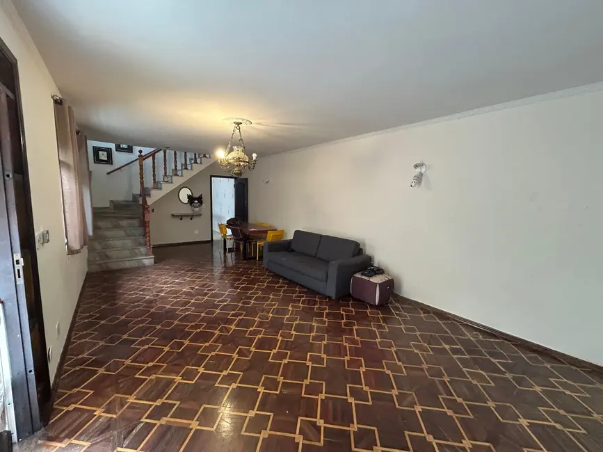 Casa com 4 quartos à venda, 200m2 em Chácara Santo Antônio (Zona Leste), São Paulo - SP - imagem 5 Foto 5 de Casa com 4 quartos à venda, 200m2 em Chácara Santo Antônio (Zona Leste), São Paulo - SP