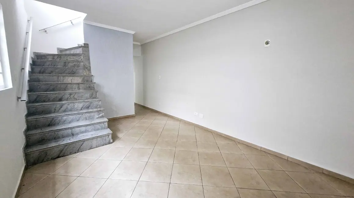 Sobrado com 3 quartos à venda, 187m2 em Vila Mazzei, São Paulo - SP - imagem 7 Foto 7 de Sobrado com 3 quartos à venda, 187m2 em Vila Mazzei, São Paulo - SP