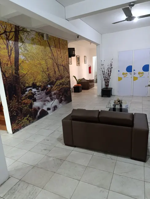 Foto 1 de Casa à venda, 330m2 em Santa Cecília, São Paulo - SP