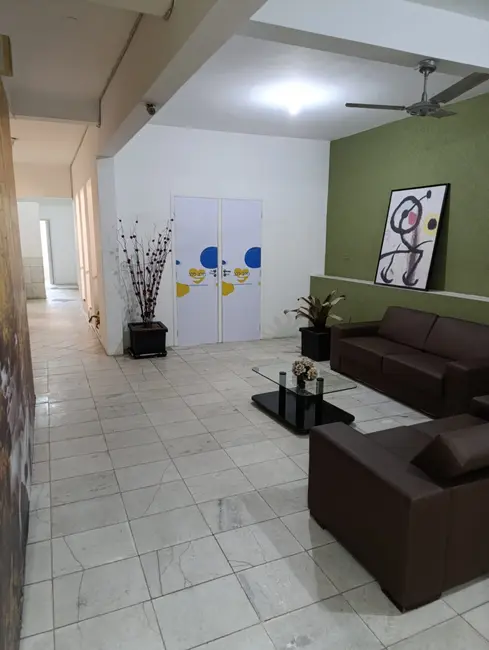 Foto 2 de Casa à venda, 330m2 em Santa Cecília, São Paulo - SP