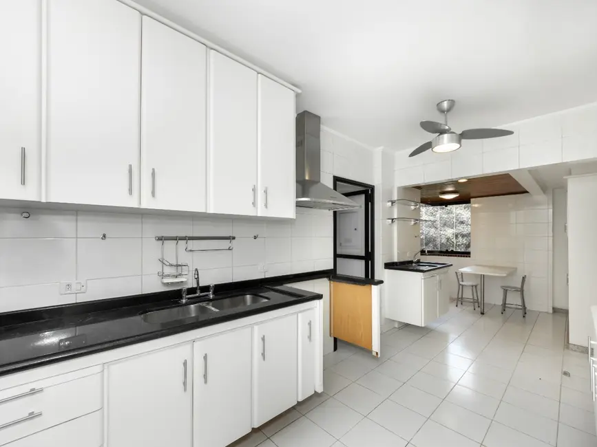 Apartamento com 3 quartos à venda, 160m2 em Vila Suzana, São Paulo - SP - imagem 5 Foto 5 de Apartamento com 3 quartos à venda, 160m2 em Vila Suzana, São Paulo - SP