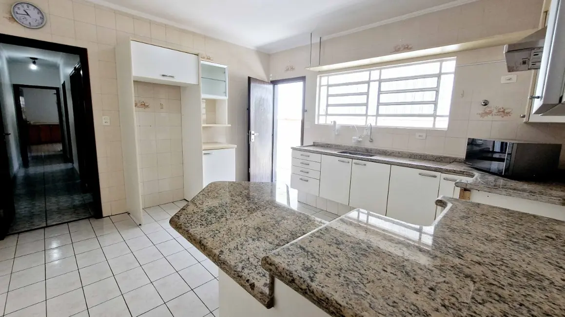 Foto 9 de Casa com 4 quartos à venda, 172m2 em Vila Santa Terezinha (Zona Norte), São Paulo - SP