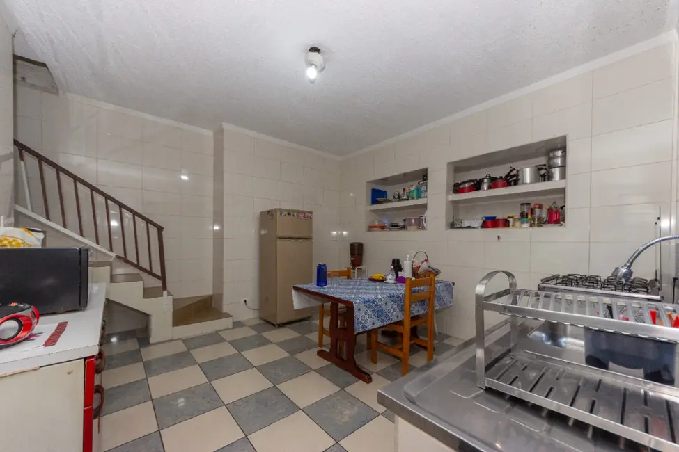 Casa de Vila com 2 quartos à venda, 150m2 em Jardim São Sebastião, São Paulo - SP - imagem 6 Foto 6 de Casa de Vila com 2 quartos à venda, 150m2 em Jardim São Sebastião, São Paulo - SP