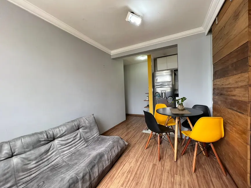 Foto 2 de Apartamento com 2 quartos à venda, 40m2 em Campo Limpo, São Paulo - SP