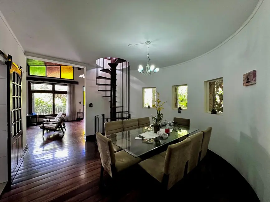 Casa com 4 quartos à venda, 380m2 em Interlagos, São Paulo - SP - imagem 9 Foto 9 de Casa com 4 quartos à venda, 380m2 em Interlagos, São Paulo - SP