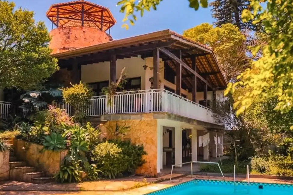 Foto 1 de Casa com 4 quartos à venda, 380m2 em Interlagos, São Paulo - SP