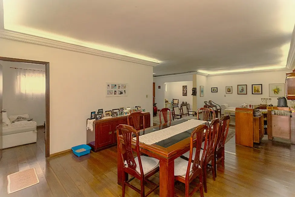 Sobrado com 5 quartos à venda, 337m2 em Parque São Domingos, São Paulo - SP - imagem 6 Foto 6 de Sobrado com 5 quartos à venda, 337m2 em Parque São Domingos, São Paulo - SP