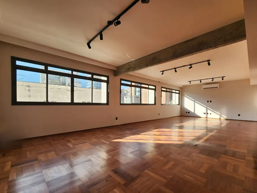 Foto 2 de Apartamento com 3 quartos à venda, 185m2 em Jardim Paulista, São Paulo - SP